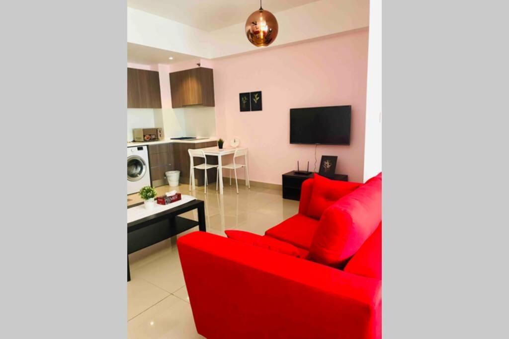 Hb1512- Hyve Studio Unit, Lake View, Cyberjaya, Free Wi-Fi, Free Parking, Netflix,Pool, 3038 Exterior photo